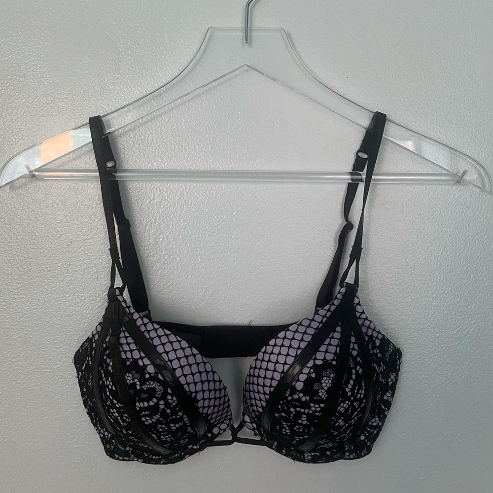 Victoria Secret Bombshell Bra